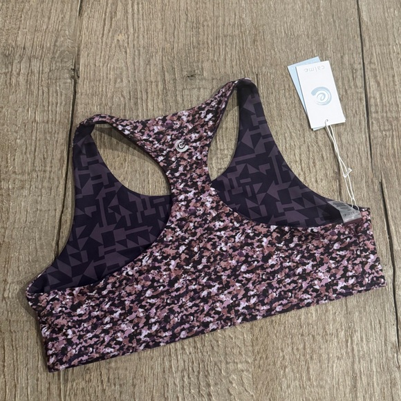 Johnny Was Calme Endurance Reversible Sports Bra. - Picture 6 of 7